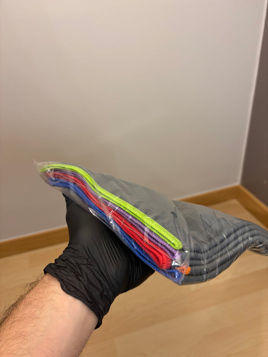 5 Microfibres carbone. (40x50cm)