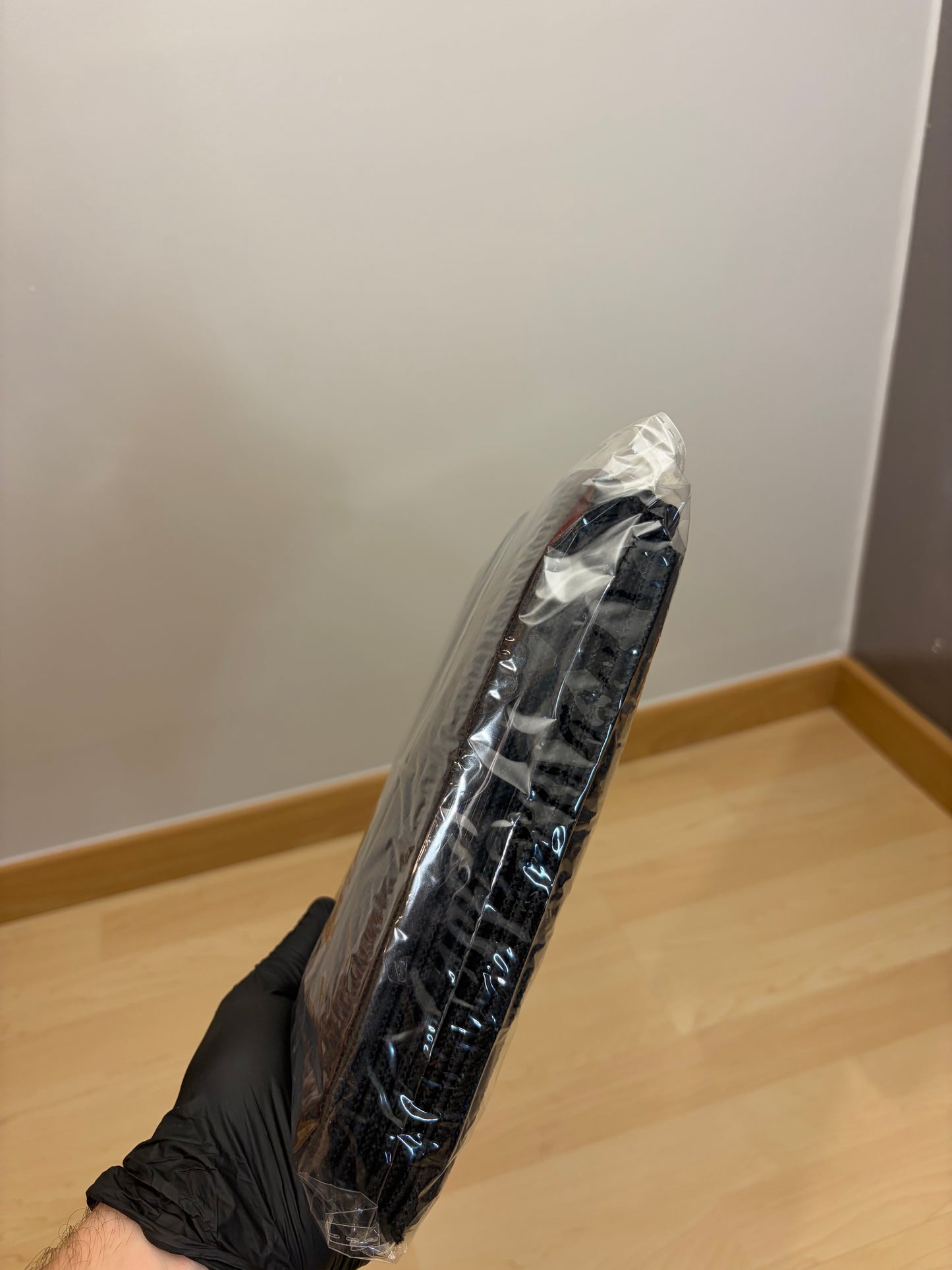 5 Microfibres Black. Durable et Multifonctionnelle. (40x40)