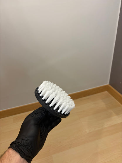 Lots de 4 brosses pour visseuse. (Poils doux -> Textiles)