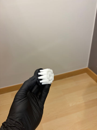 Lots de 4 brosses pour visseuse. (Poils doux -> Textiles)